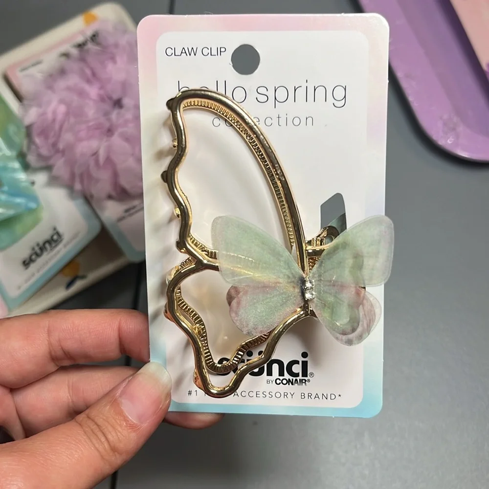 Scunci Hair Accessories Set in spring Colors, all four!